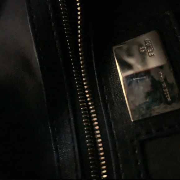 SOLD Fendi leather bag. - Picture 6 of 9